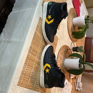 ***Roswell Rayguns*** Converse